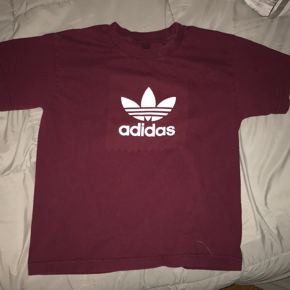 Adidas Originals kids maroon graphic tee - Picture 2 of 4